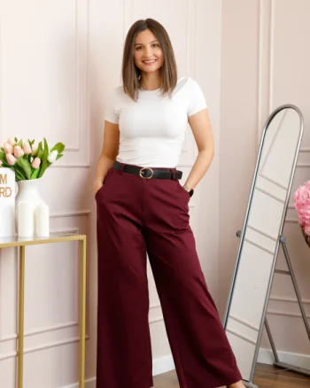 Pantaloni grena evazati cu talie elastica la spate si curea reglabila Molly