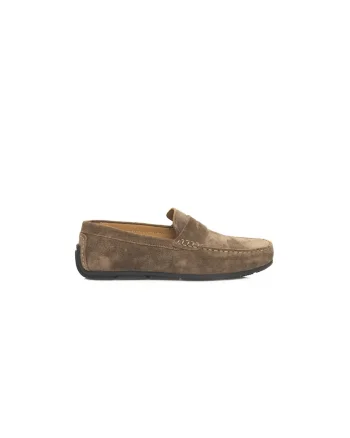 Pantofi loafer de piele intoarsa, Maro