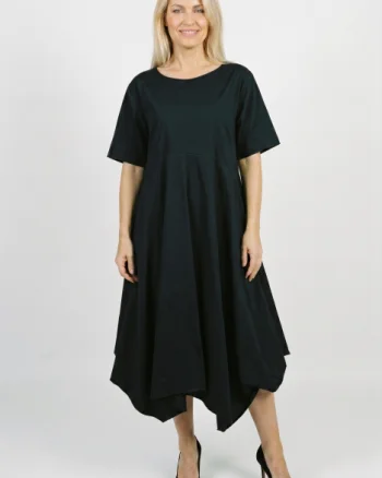 Rochie midi lejera oversize din bumbac, cu croi amplu si colturi, neagra