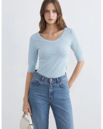 Tricou cu dungi si decolteu rotund, Albastru lavanda