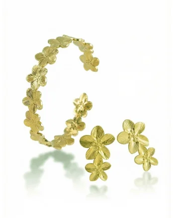 Set de bratara rigida si cercei in forma de floare placat cu aur de 18K - 3 piese, Auriu
