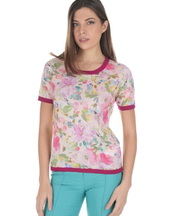Tricou cu imprimeu floral si decolteu la baza gatului