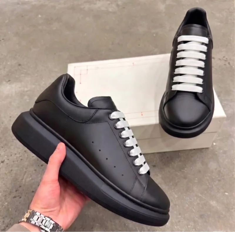 Adidasi barbati casual negri VIP ZR 777