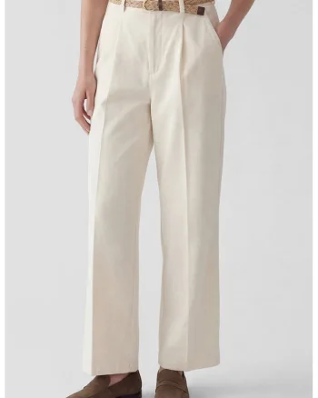 Pantaloni chino cu pensa si curea, Alb