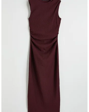 Rochie texturata fara maneci, Visiniu