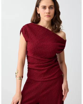 Bluza drapta cu decolteu pe un umar, Visiniu