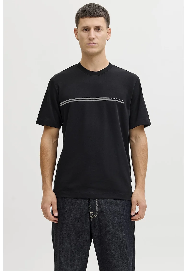 Tricou lejer cu decolteu la baza gatului, Negru