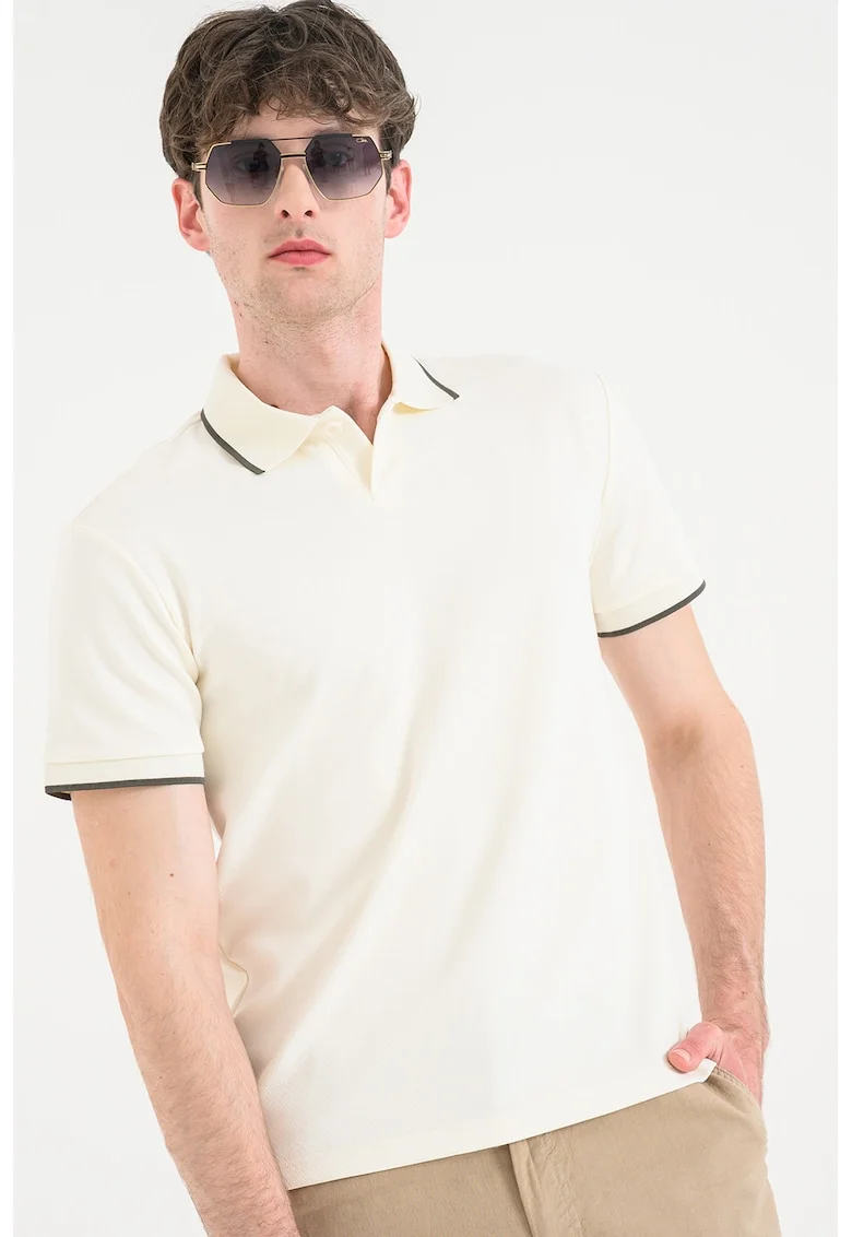 Tricou polo cu model uni, Crem