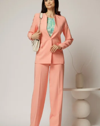 Compleu DY Fashion roz somon din sacou si pantalon si inchidere la un nasture