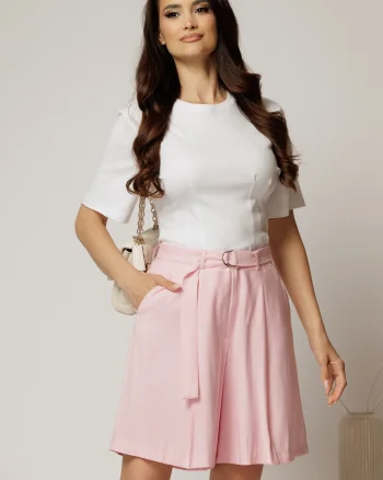Pantaloni scurti roz din tencel cu cordon in talie