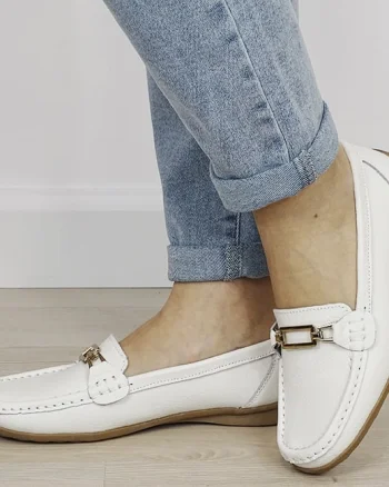 Mocasini albi de tip loafers din piele naturala 0511 01
