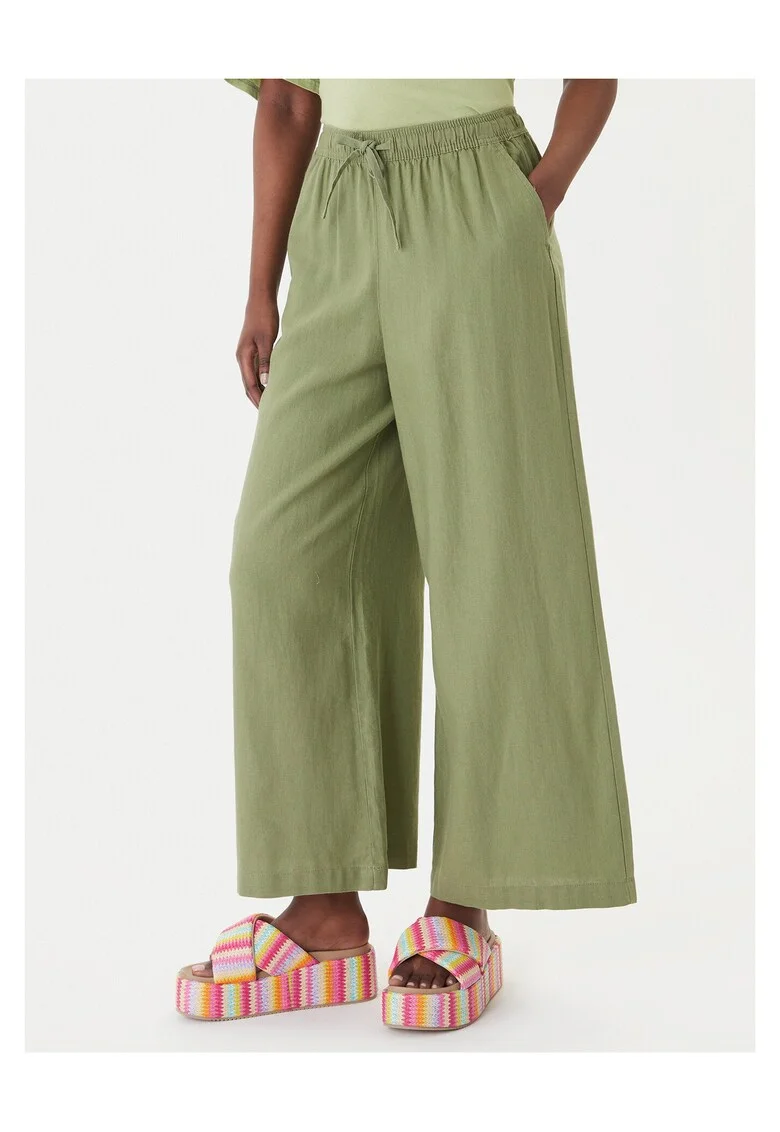 Pantaloni dama,  material in/viscoza, verde