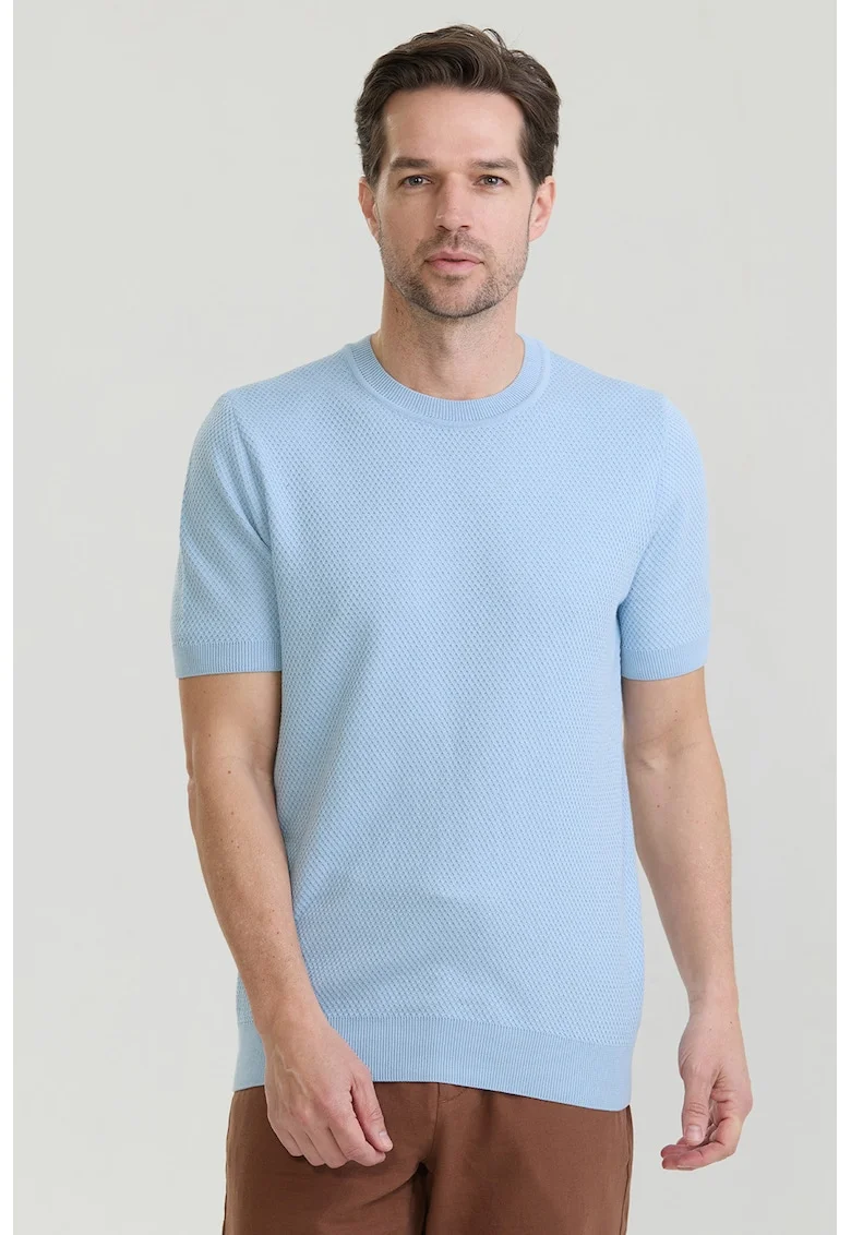 Tricou cu model uni si decolteu la baza gatului, Albastru pastel