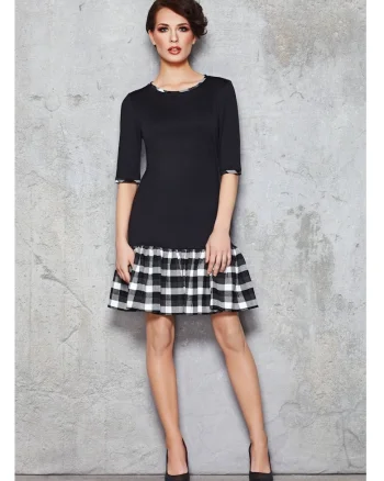 Rochie creion,  S, Negru, model in carouri, bretele, lungime midi, subliniaza formele, stil clasic, material elastic, aspect impecabil