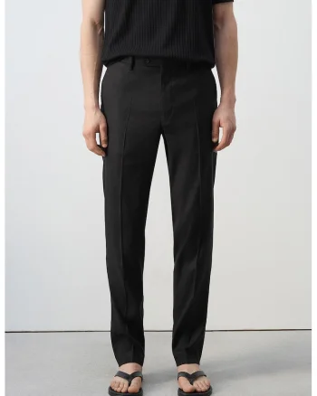 Pantaloni chino cu pense, Negru