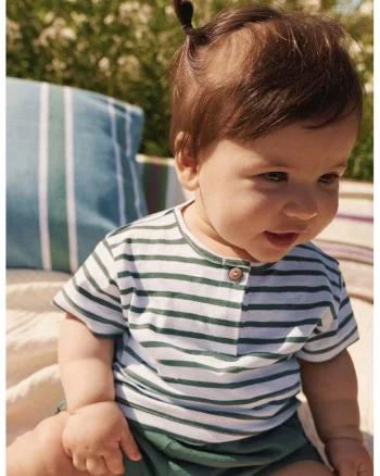 Tricou cu model in dungi cu fenta cu nasturi, Verde inchis/Alb murdar