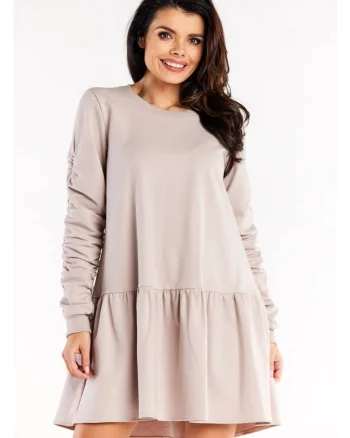 Rochie De Dama,  Model Trapez Oversize Cu Volan, Bej, 95% Bumbac 5% Elastan, Rochie Mini Cu Maneci Lungi Incretite, Rochii Elegante Casual, Tinuta Luxoasa De Zi, Croiala Lejera Si Foarte Confortabila, Fabricata In Polonia, Stil, Bej