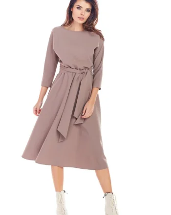 Rochie De Dama,  Model Asimetric Cu Talie Marcata, Cappuccino, 96% Poliester 4% Elastan, Rochie Midi Eleganta, Croiala Fluida Cu Slit, Tinuta Luxoasa Casual Si De Seara, Super Confortabila, Fabricata In Polonia, Design Fashion, Cappuccino