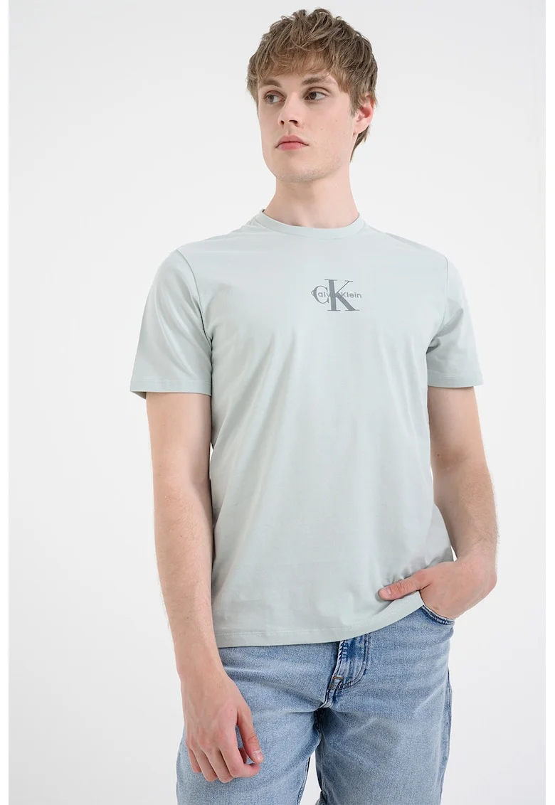 Tricou cu decolteu la baza gatului si logo, Verde masliniu pal