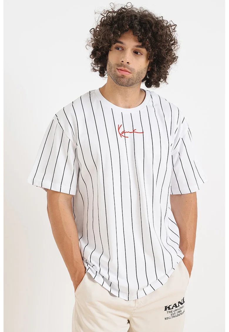 Tricou de bumbac cu decolteu la baza gatului si model in dungi