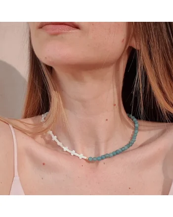 Colier din cuart albastru si cruciulite din sidef cu argint 925 placat cu aur de 14k, 41 cm