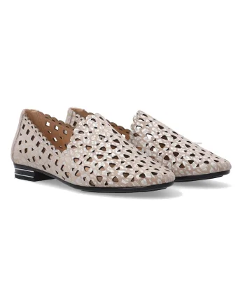 Pantofi loafers din piele intoarsa perforati