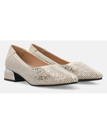 Pantofi cu toc din piele cu varf ascutit