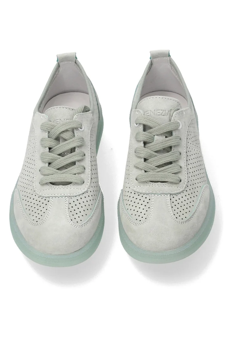 Pantofi sport uni de piele cu perforatii
