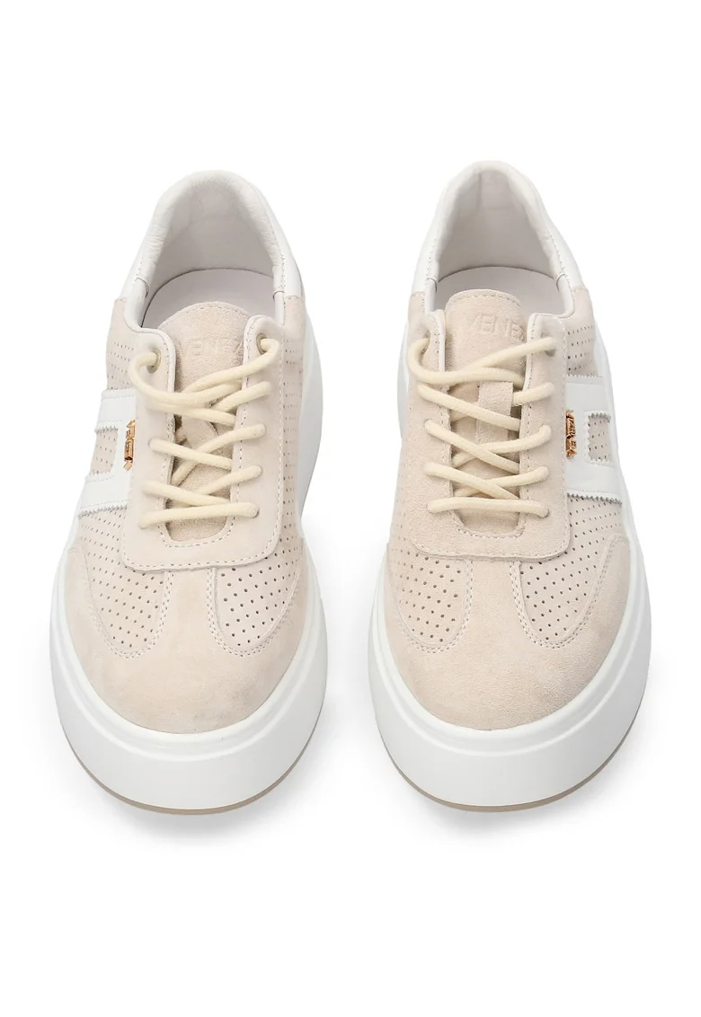 Pantofi sport uni de piele intoarsa cu perforatii