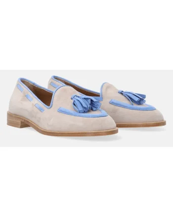 Pantofi loafer din piele intoarsa cu ciucure,