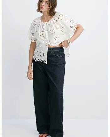Bluza lejera cu decupaje decorative, Alb murdar