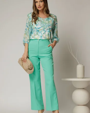 Pantaloni verde mint cu croi drept si buzunare