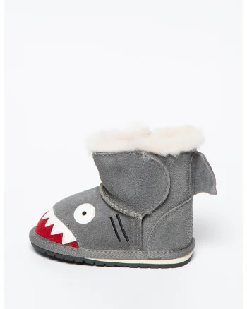 Ghete de iarna din piele intoarsa cu captuseala de lana si fara inchidere Shark Walker