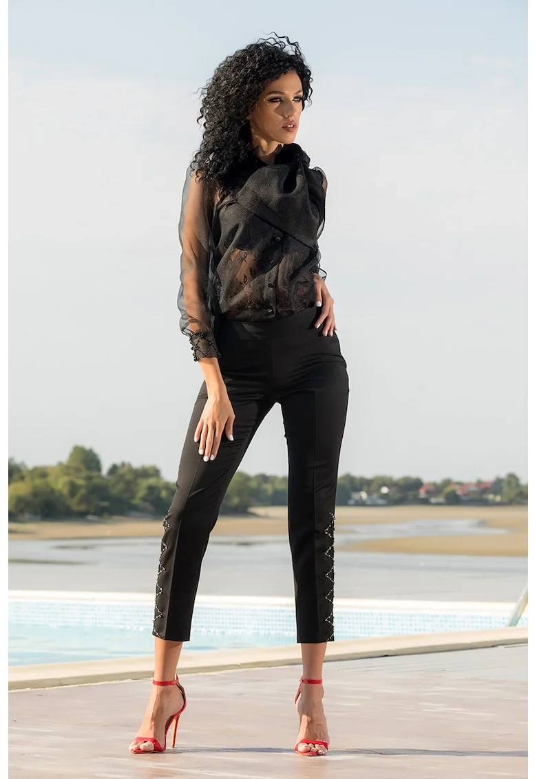 Bluza transparenta cu mansete cu margele