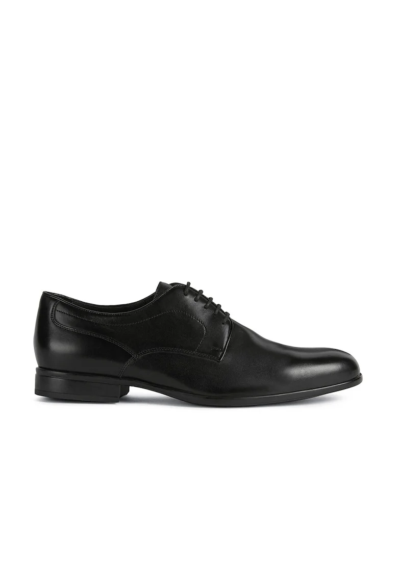 Pantofi de piele, Negru