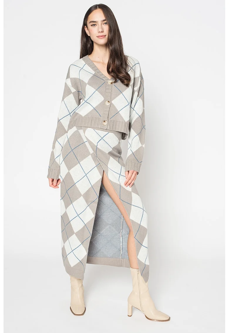 Cardigan cu decolteu in V si model in carouri, Alb/Gri deschis