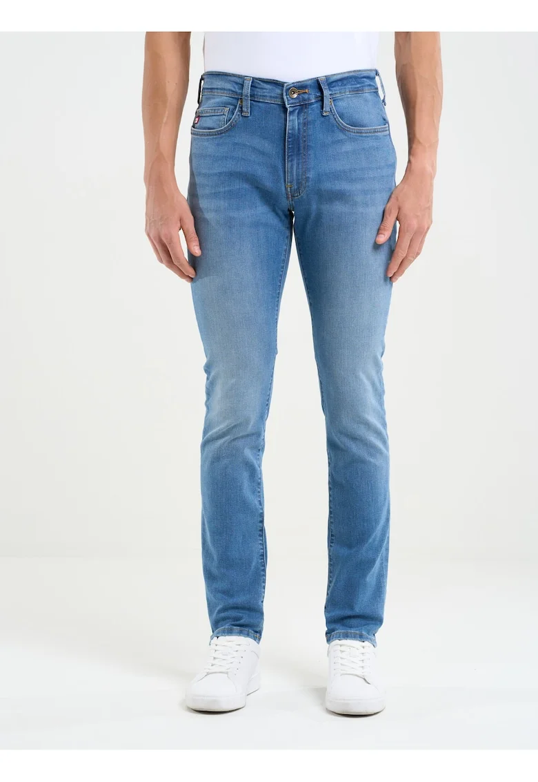 Blugi barbati  Terry 133, conici, talie joasa, denim deschis
