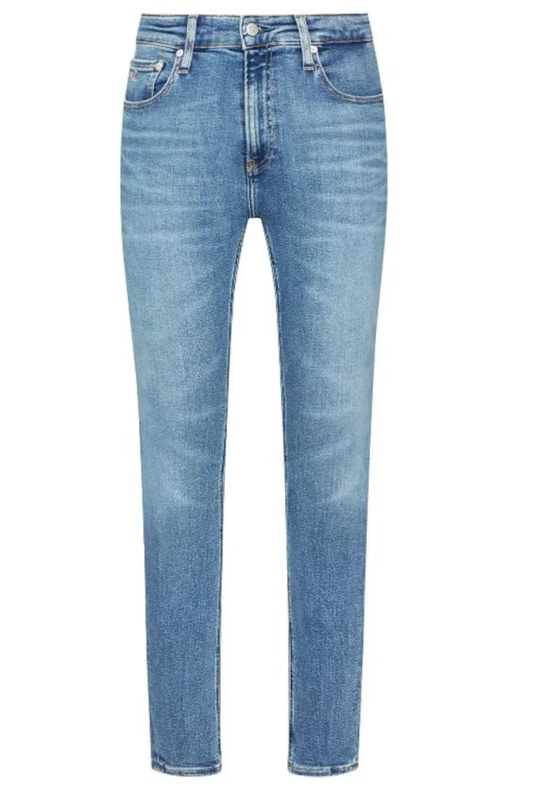 Blugi skinny,