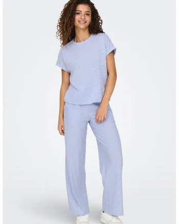 Tricou cu decolteu la baza gatului si model in dungi, Albastru pastel