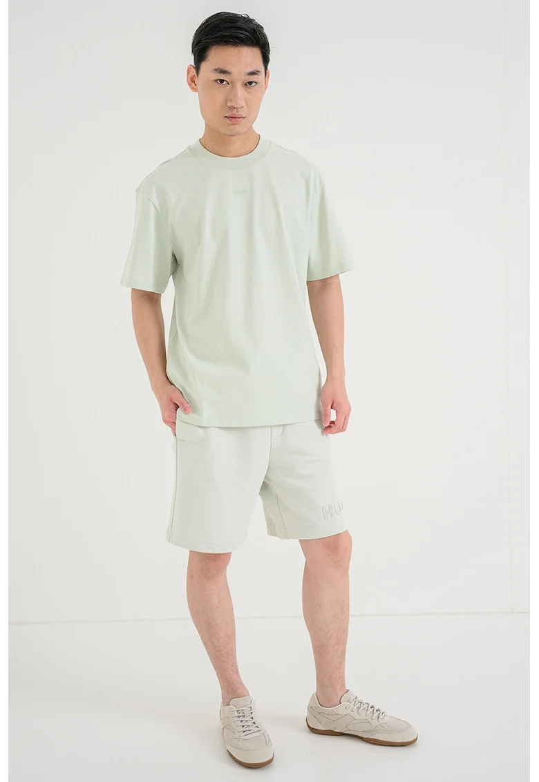 Tricou cu decolteu la baza gatului, Sage Green
