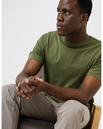 Tricou slim fit cu decolteu la baza gatului, Verde feriga