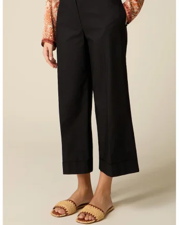 Pantaloni crop din amestec de bumbac, Negru
