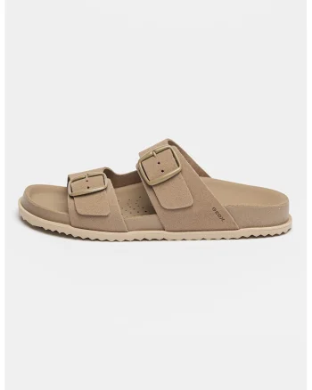 Papuci de piele intoarsa cu catarame Sandybett, Maro taupe