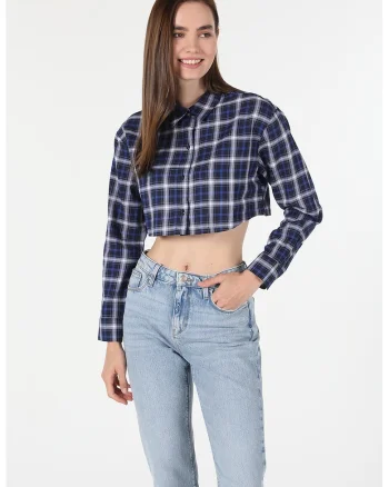 Camasa crop cu model in carouri, Bleumarin
