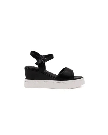 Sandale wedge din piele ecologica cu catarama, Negru
