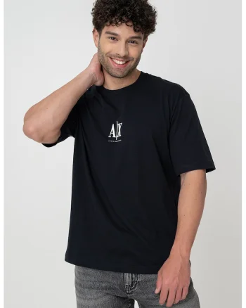 Tricou cu logo si decolteu la baza gatului, Negru