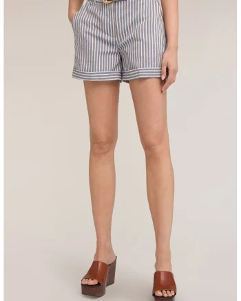 Pantaloni scurti cu model in dungi si talie medie, Alb/Albastru deschis