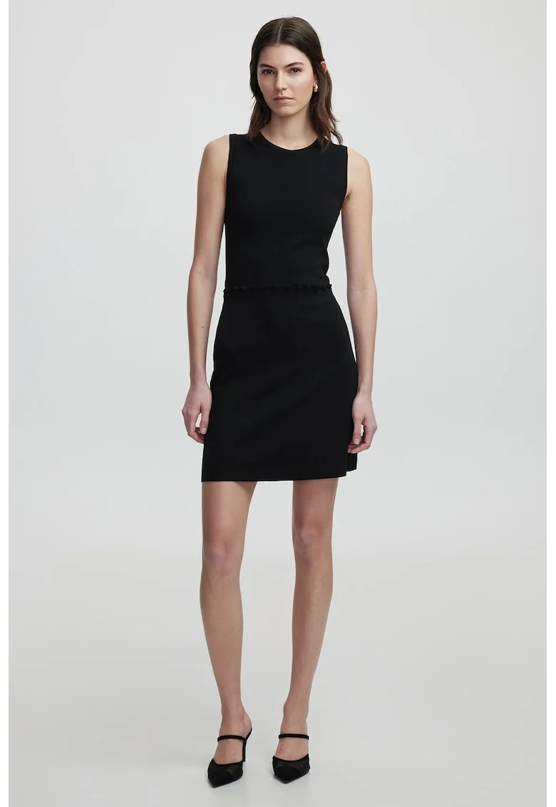 Rochie mini fara maneci cu decolteu la baza gatului, Negru