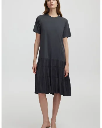 Rochie-tricou stratificata, Gri inchis