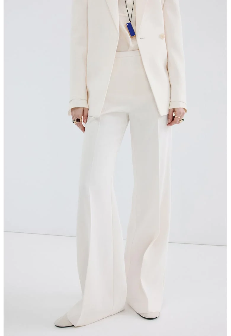 Pantaloni elegant cu croiala evazata si inchidere ascunsa cu fermoar, Alb fildes